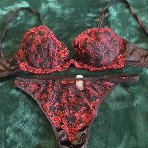 Valentines red and black lace bra/pantie set.